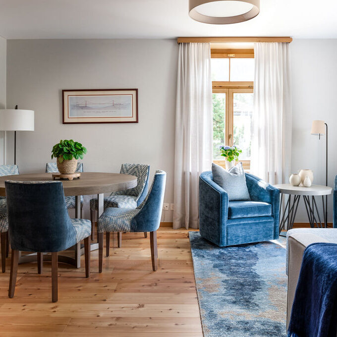 dining room design by Jacober Interiors